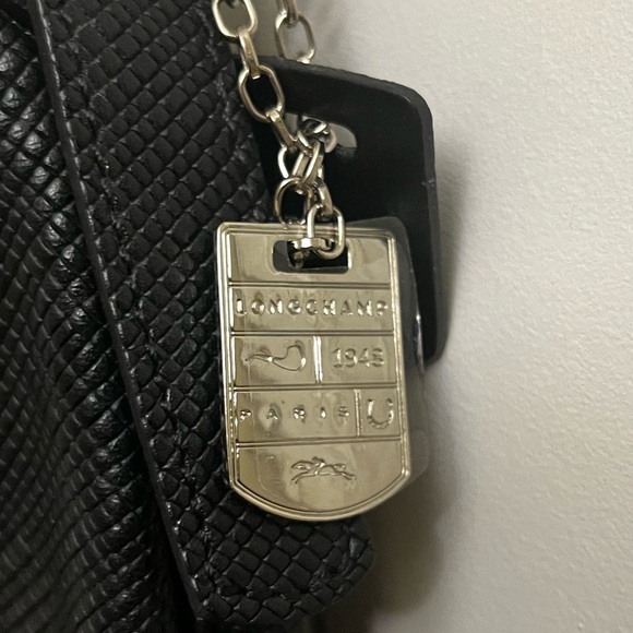 Longchamp Paris Intreciatto Black Leather Shoulder Bag - Picture 3 of 8